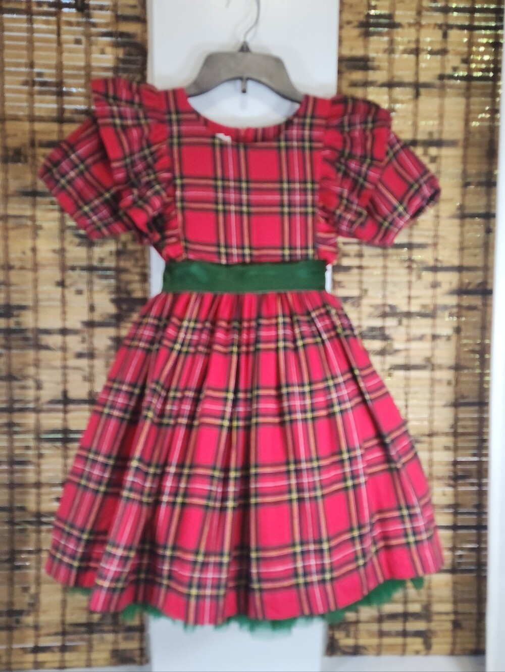 🎄 Vintage Holiday Magic for Your Little One! Size 7